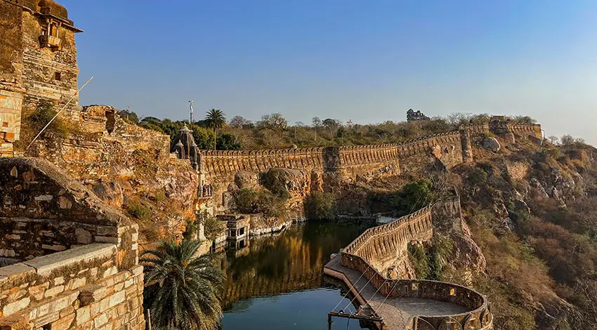 Chittorgarh Fort Guide: History & Udaipur Day Trip