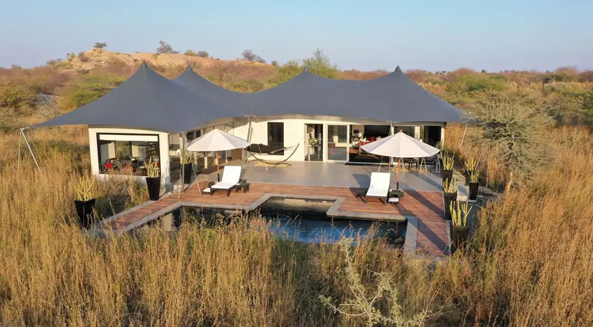 SUJÁN Jawai vs Safari Lodges: Luxury Leopard Safari Guide