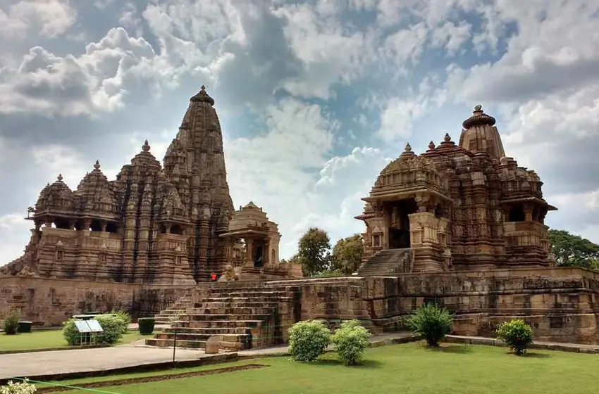 Khajuraho Travel Guide
