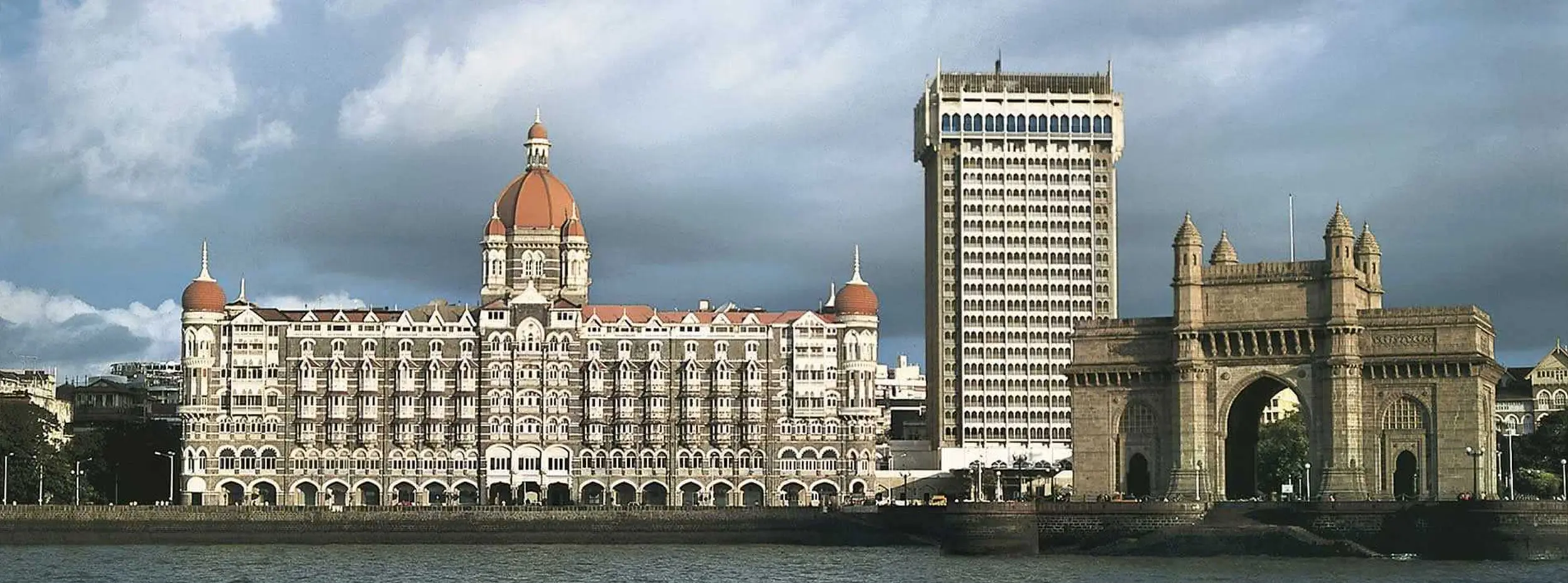 Mumbai Travel Guide