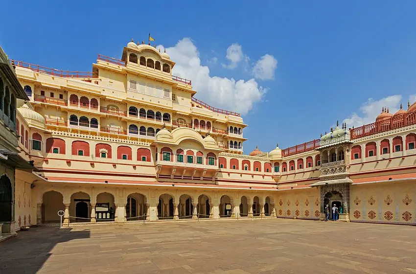 Jaipur Half-Day Tuk Tuk Tour | Quick City Sightseeing with Local Touch