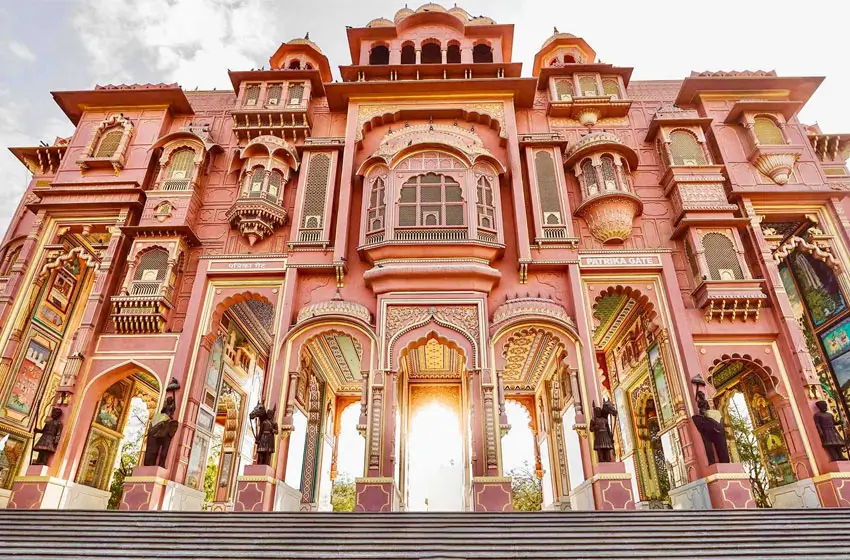 Golden Triangle Art, Antiques & Collectibles Tour