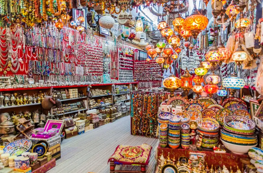 Golden Triangle Indian Craft & Artisan Experience