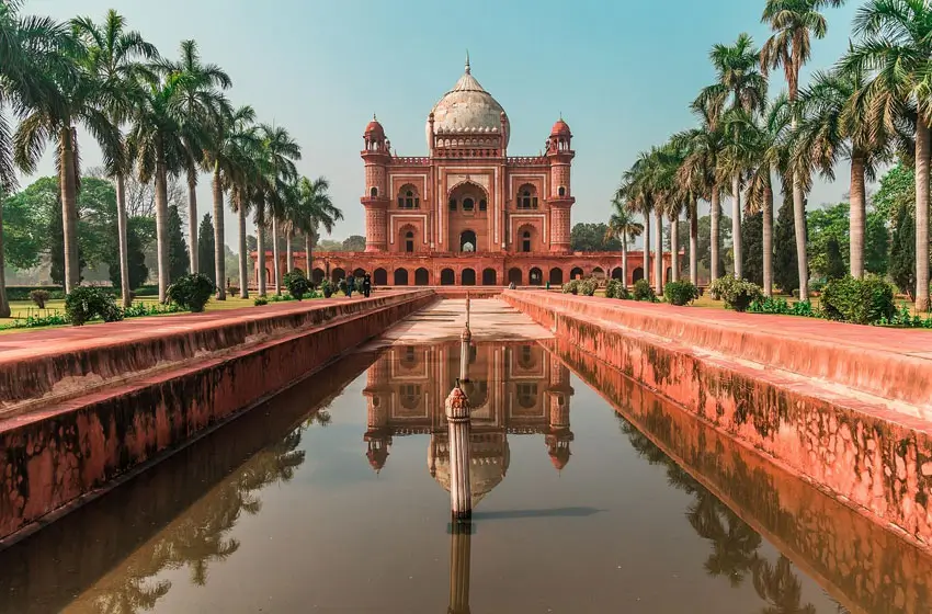 Full Day Delhi Sightseeing Tour by Car and Driver | Private Delhi Tour Packages