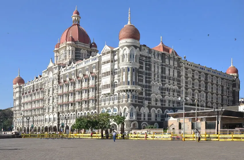 Luxury India Private Jet Tour with Taj Mahal, Tigers & Palaces