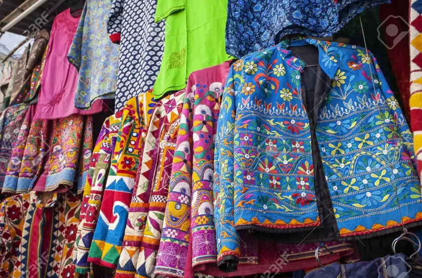 Half Day Jaipur Shopping Tour with Local Markets | Private Jaipur Shopping Tour by Car