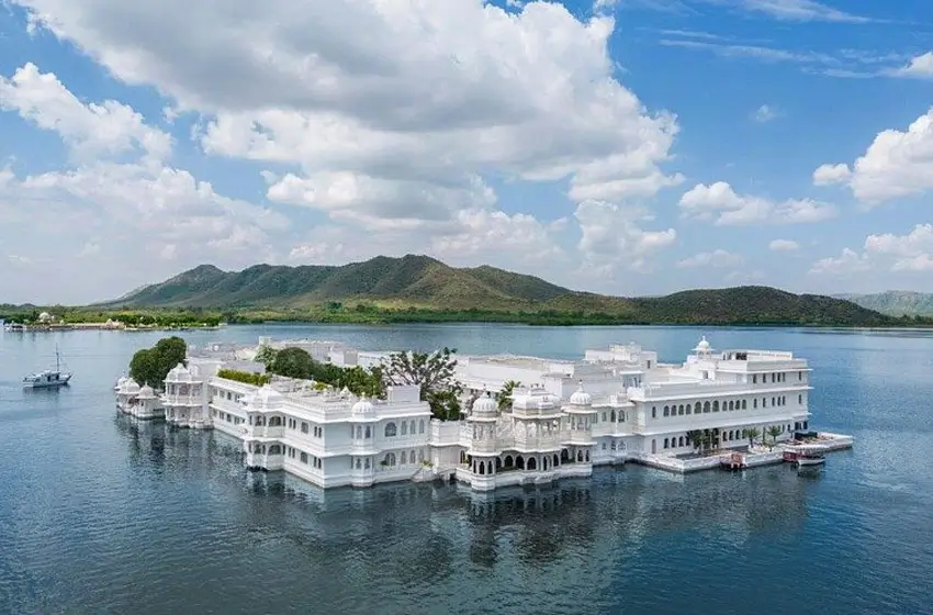 Golden Triangle Tour with Udaipur