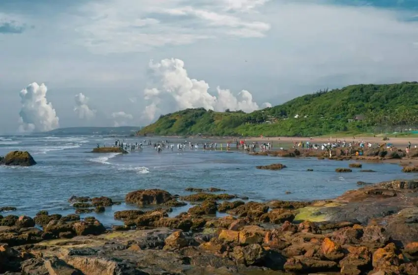 Luxury Karnataka & Goa Tour | 12 Days Heritage & Beach Holiday