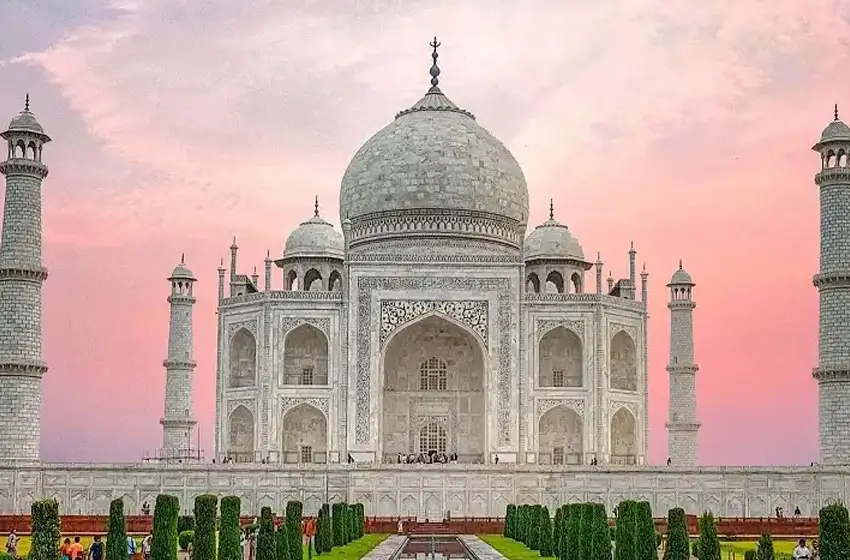 Luxury Same Day Taj Mahal Tour from Delhi