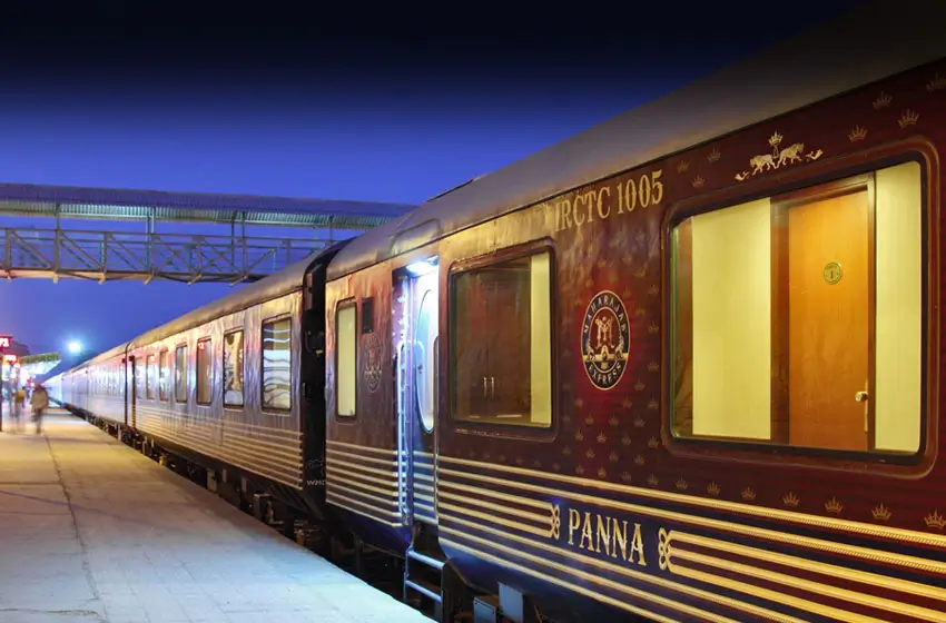 Luxury India Tour with Maharaja Train Journey & Royal Rajasthan Palaces