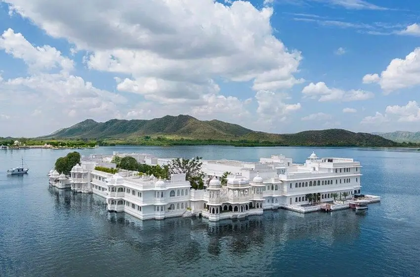 Same Day Udaipur City Sightseeing Tour