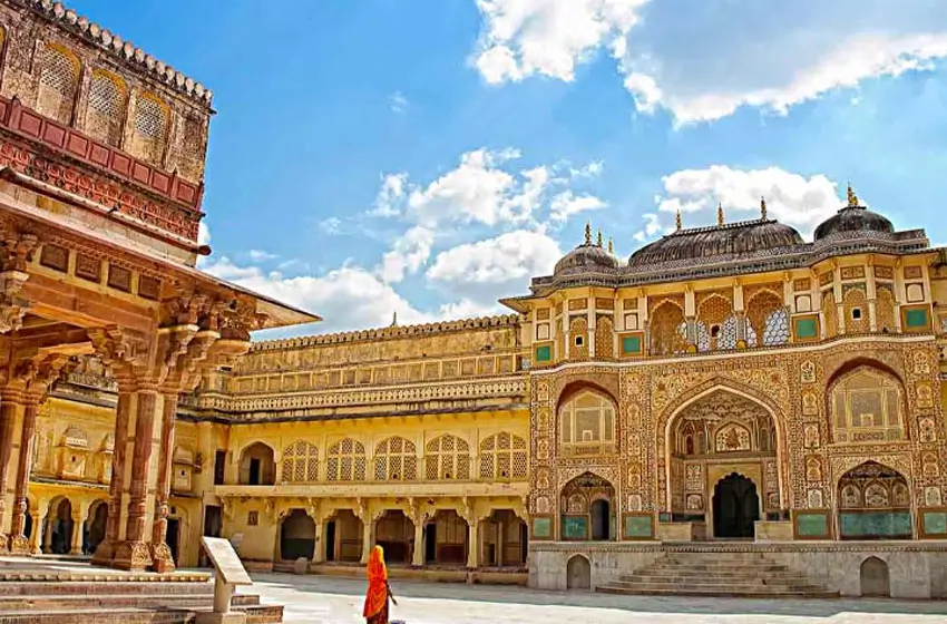 Jaipur Tour Package for Solo Women Travellers