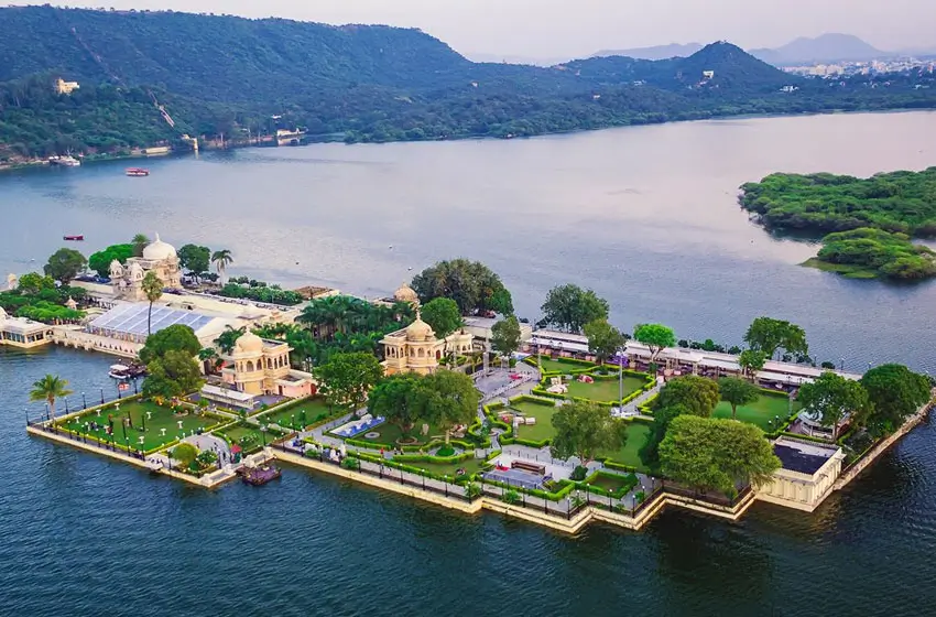 Gay-Friendly Udaipur & Jawai Leopards Luxury Tour