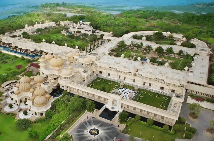 Rajasthan Tour with Rambagh Jaipur & Udaivilas Udaipur