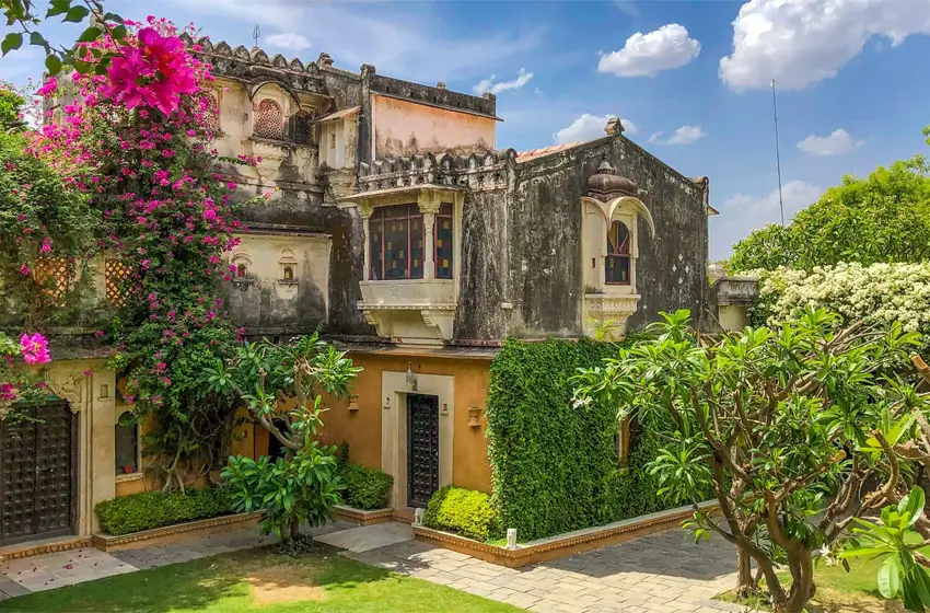 Village Tour of Rural Rajasthan