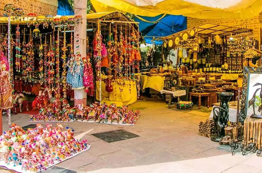 Jaipur Women-Focused Shopping & Craft Experience | Private Jaipur Shopping Tour for Women