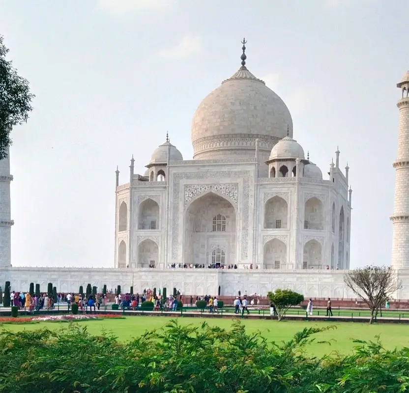 Same Day Agra Tajmahal Tour by Car from Delhi