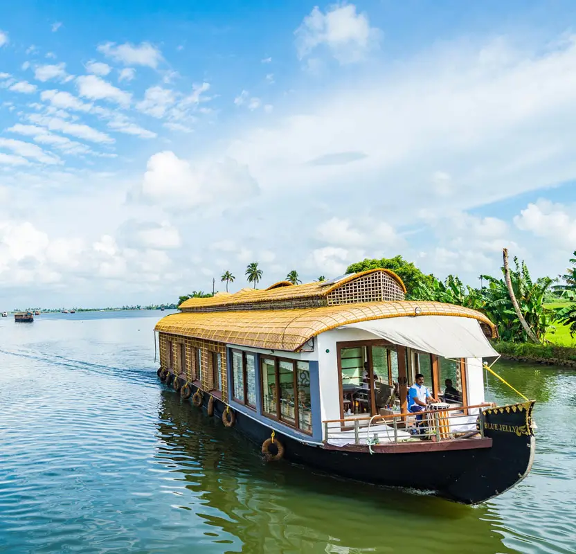 Kerala Backwaters Luxury Houseboat Package