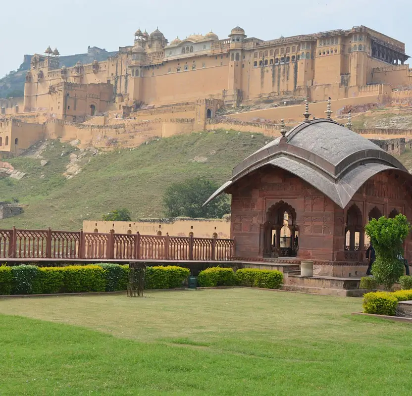 Jaipur Sightseeing Tour by Car