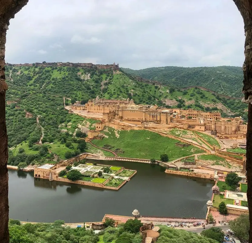 Jaipur Day Trip with Local Experiences & Heritage Walks