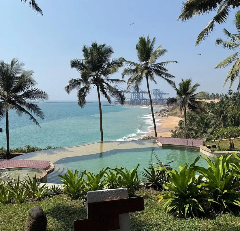 Best of Kerala with Beach Retreat
