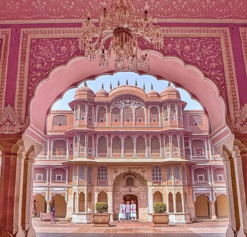Jaipur Tour Package for Solo Women Travellers