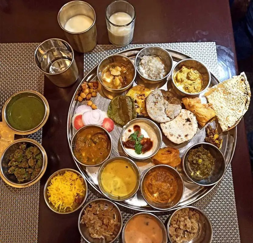 Chandni Chowk Delhi Food Tour | Old Delhi Food Walk with Private Guide