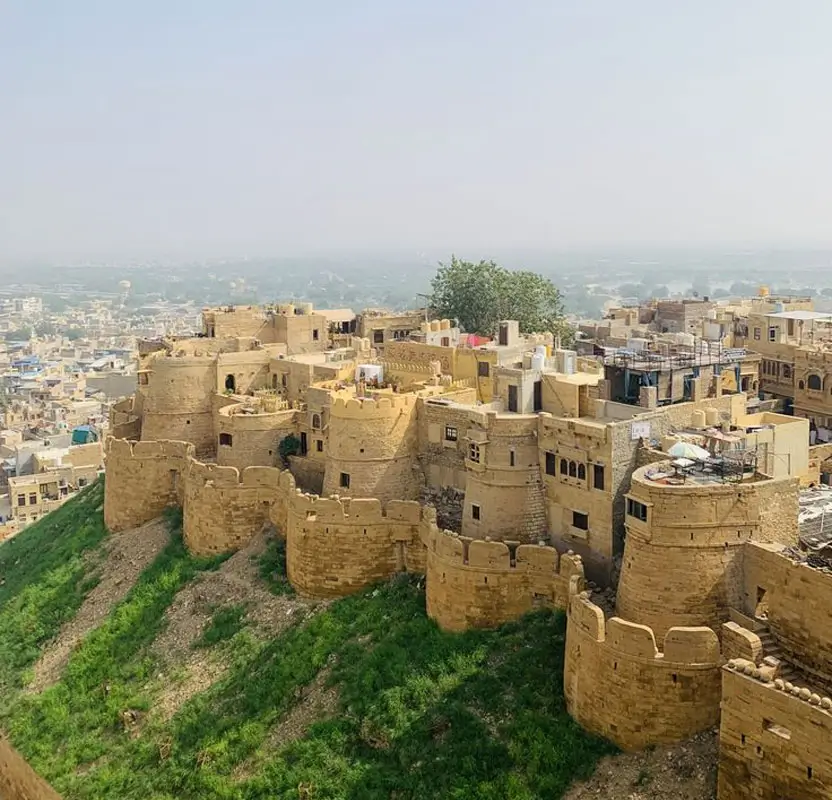 Rajasthan Forts and Palaces Tour with Agra
