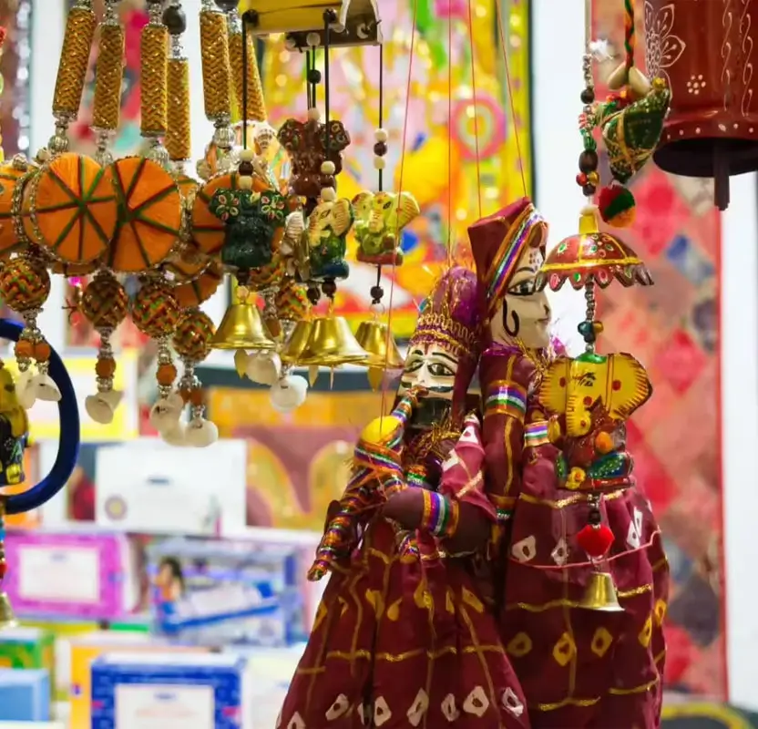 Golden Triangle Luxury Shopping with Personal Stylist