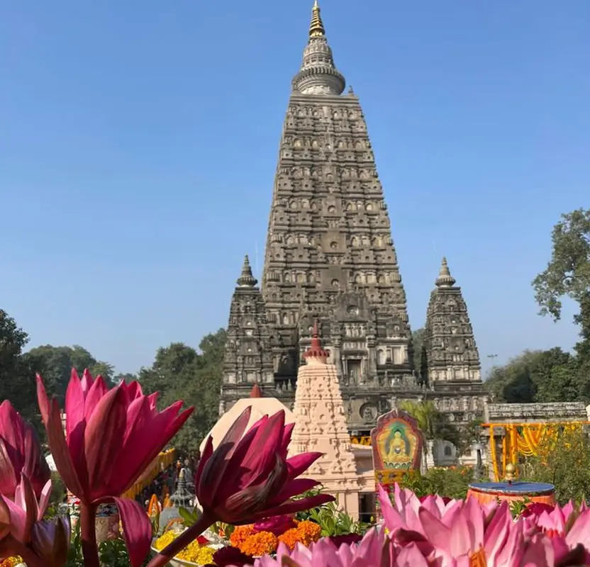 Golden Triangle Tour with Buddhist Circuit