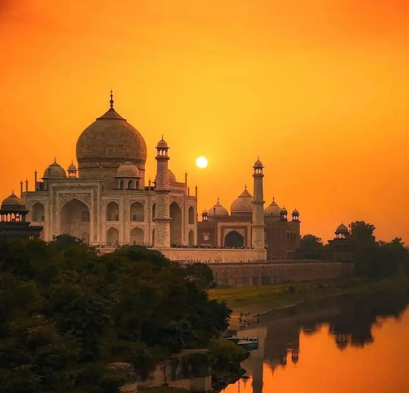 Golden Triangle Tour with Sunrise Taj Mahal Experience