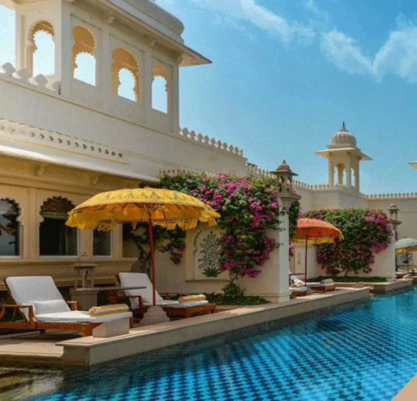 Luxury Golden Triangle Honeymoon Tour with Palace Stays | 8 Days Private Romantic Journey Through India