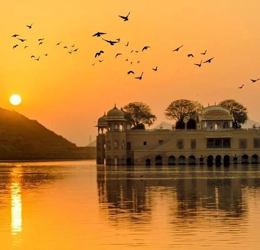 Jaipur Shopping + Photography Tour | Markets & Heritage Photo Walk with Private Car