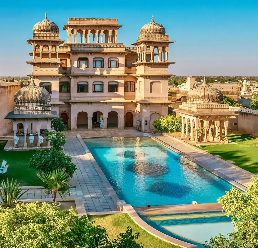 Golden Triangle Tour with Mandawa – Heritage Havelis, Taj Mahal & Rajasthan’s Painted Town