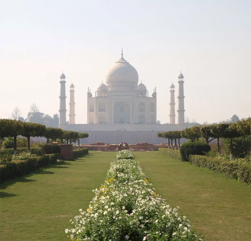 Same Day Taj Mahal Tour for Families from Delhi