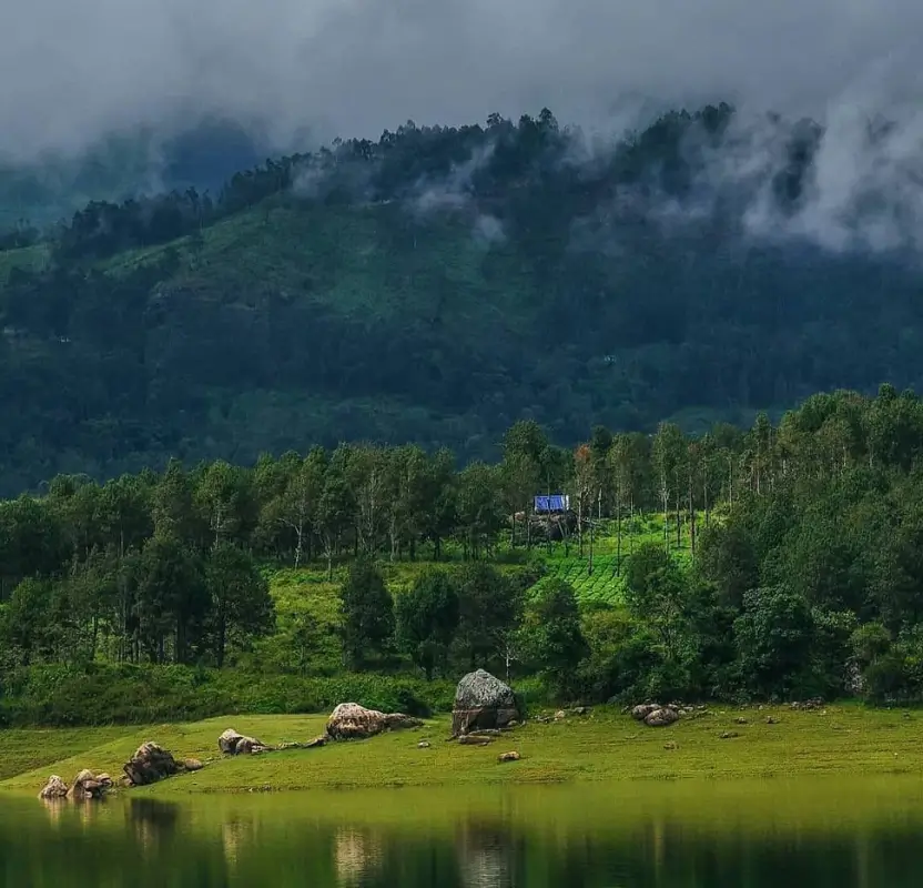 luxury-india-ayurveda-wellness-tour-kerala-rajasthan-spa-retreats