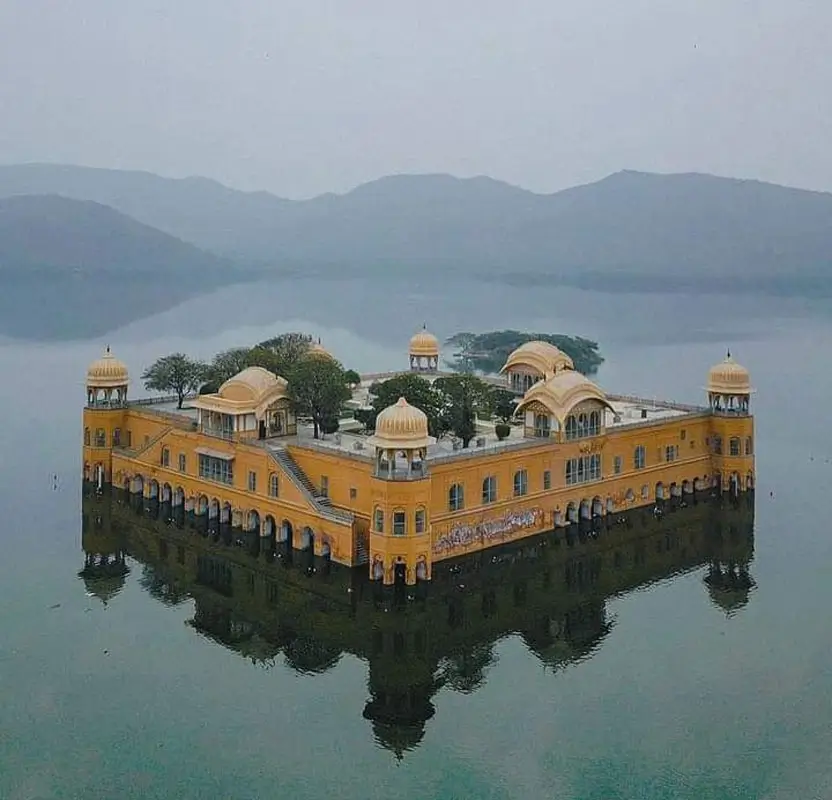 Jaipur City Full Day Tour with French Speaking Guide