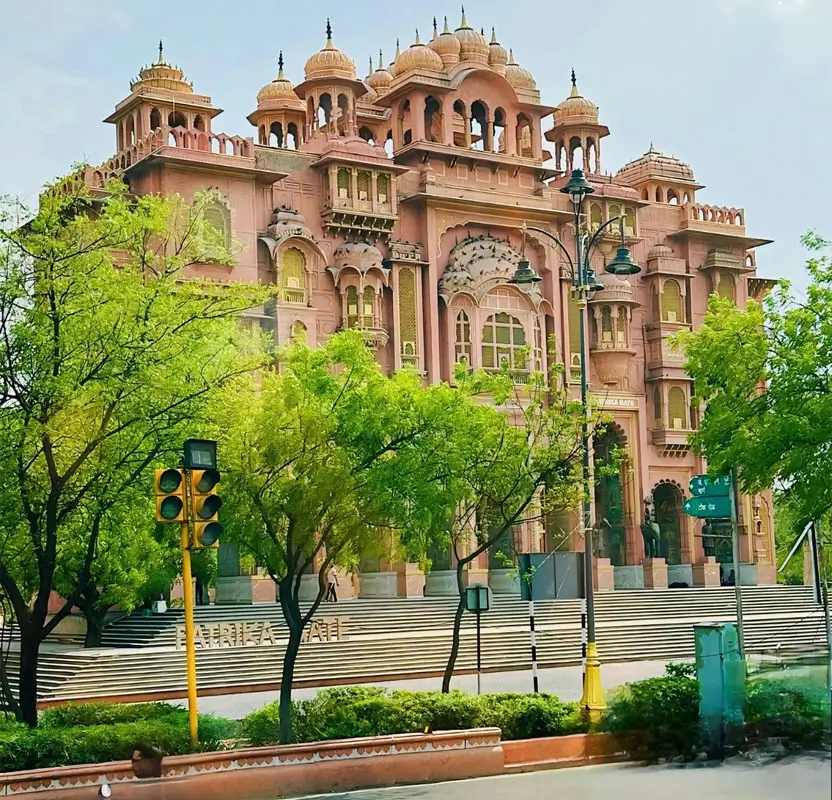 Jaipur City Full Day Private Tour with Local Guide