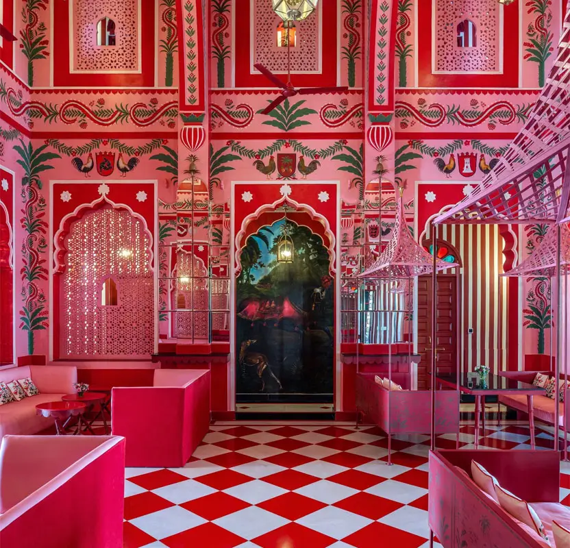 Jaipur Heritage Walking Tour – Pink City Bazaars & Temples