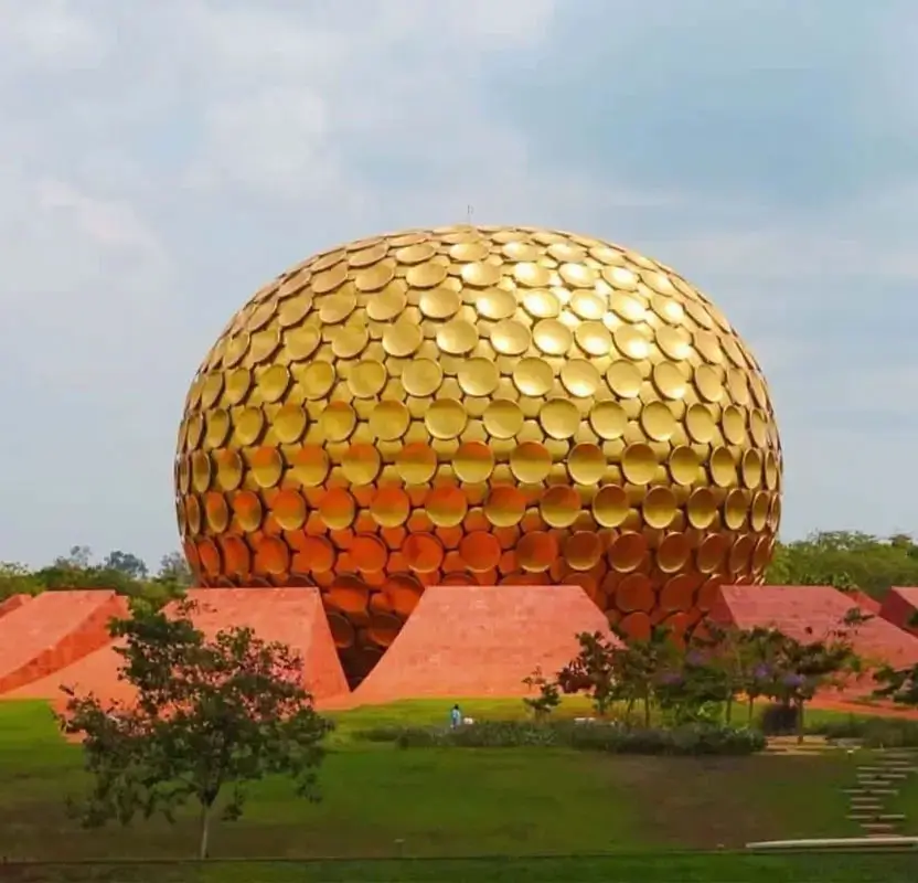 Sacred South for Women: Temples, Textiles & Tiffin