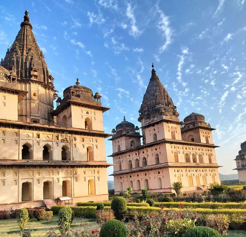Rajasthan Tour with Orchha Khajuraho & Varanasi