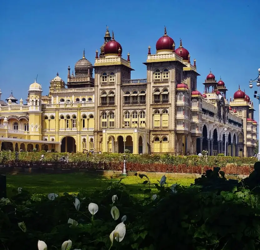 Golden Triangle Tour with South India Grand Circuit