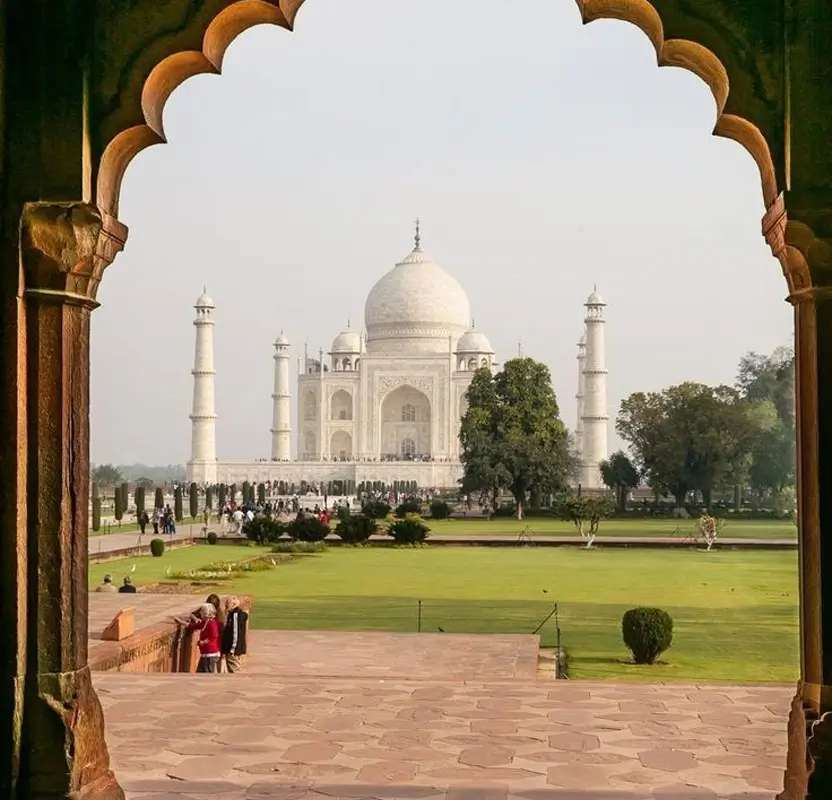 Same Day Taj Mahal Photography Tour from Delhi