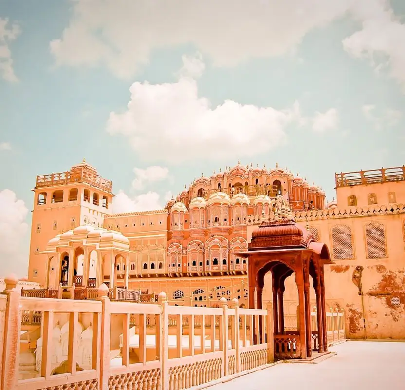 Jaipur Sightseeing Tour by Car