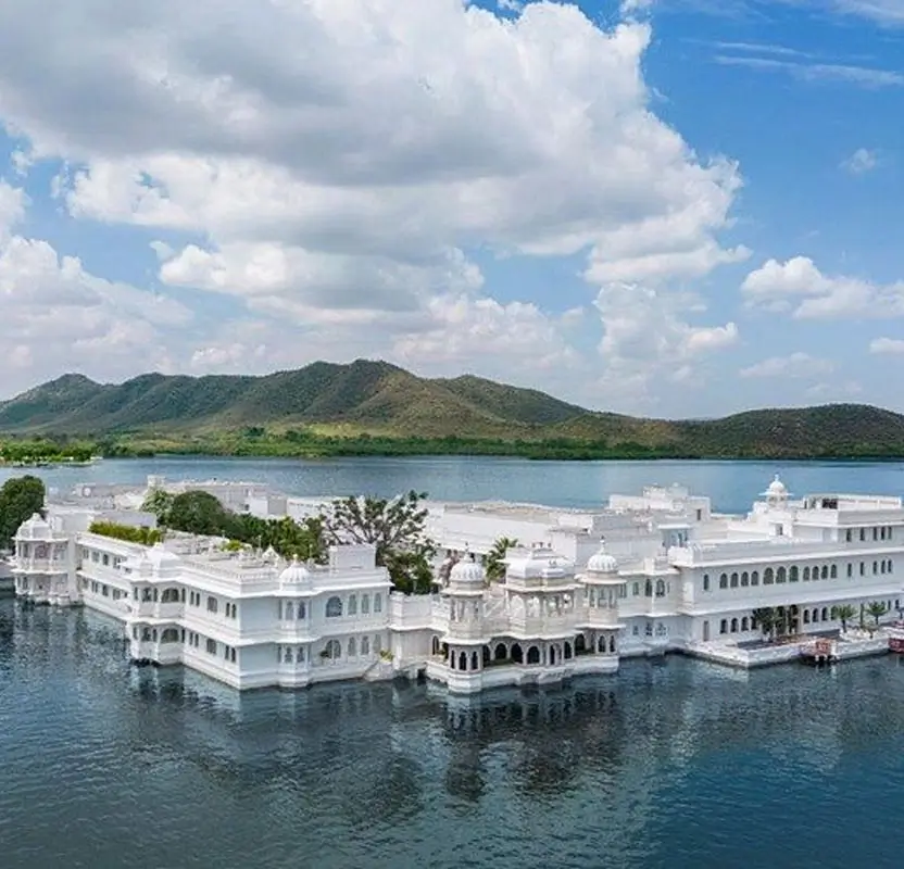 LGBTQ Luxury India with Fashion & Lifestyle Tour