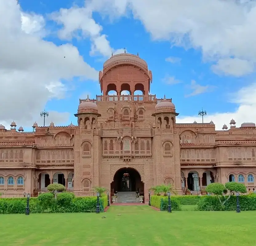 Classical Rajasthan Luxury Tour with Palace Hotels