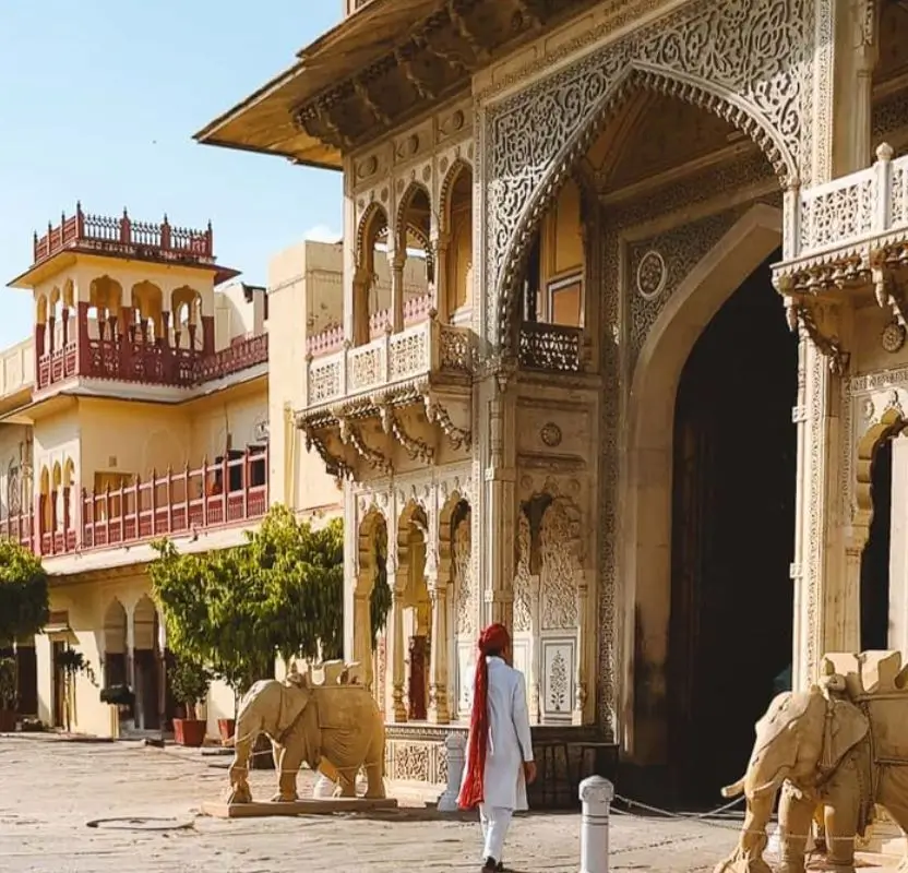 Luxury Rajasthan Honeymoon Tour with Lake Palace & Desert Camp | 10 Days Private Romantic Rajasthan Journey