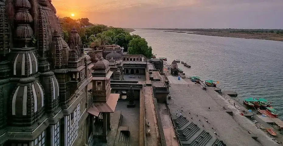 AHILYA-FORT