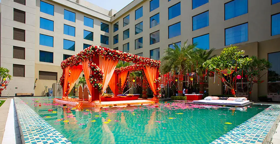 Courtyard-by-Marriott-Agra