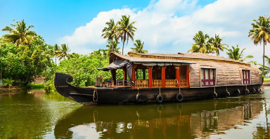 Kerala-Backwaters-honeymoon